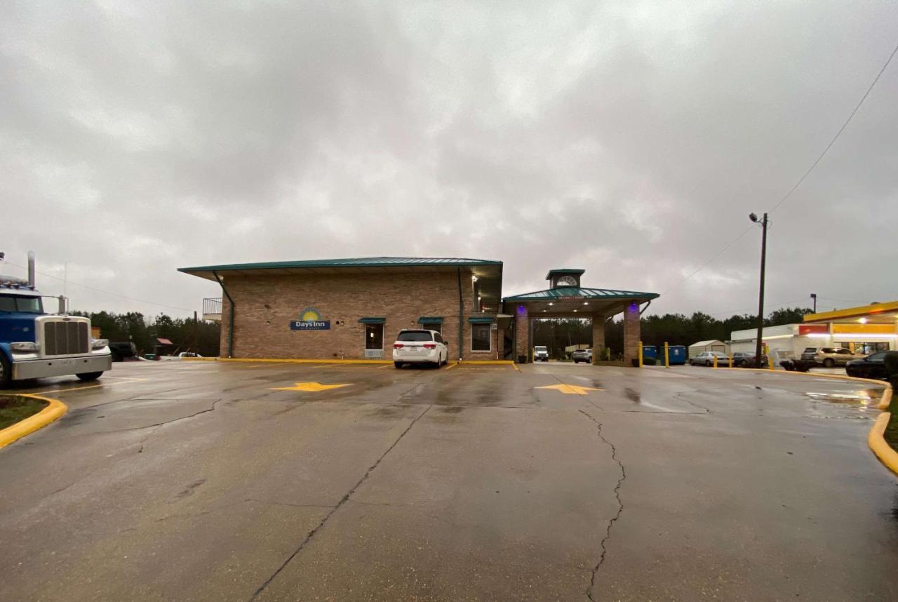 Days Inn By Wyndham Forest Exterior foto